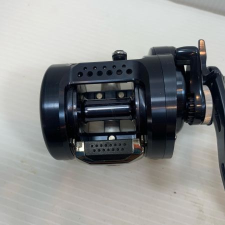  SHIMANO シマノ ベイトリール キズ有  箱付 19オシアコンクエストリミテッド 400HG 04063
