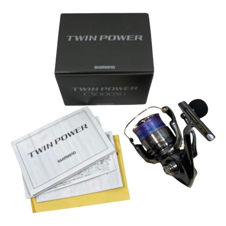  SHIMANO シマノ スピニングリール  美品  箱付 24ツインパワー C5000XG 046888