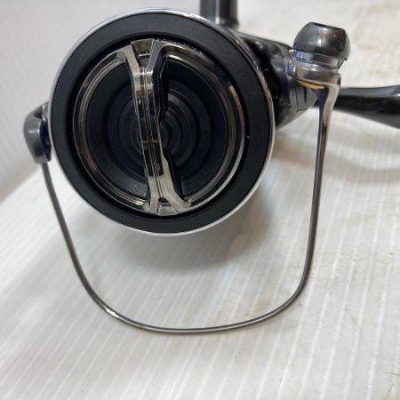  SHIMANO シマノ スピニングリール  美品  箱付 24ツインパワー C5000XG 046888