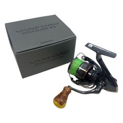 ττ SHIMANO シマノ スピニングリール  美品  24ヴァンフォード 2500SHG 047069 Aランク