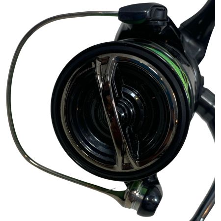  SHIMANO シマノ スピニングリール  美品  24ヴァンフォード 2500SHG 047069