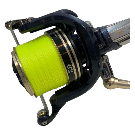  DAIWA ダイワ スピニングリール  美品  17クロスキャスト5000 059652