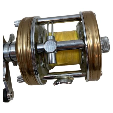  Abu Garcia アブガルシア ベイトリール   アンバサダー5500C  140015