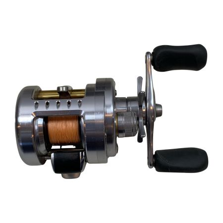  SHIMANO シマノ ベイトリール  11カルカッタコンクエスト50DC  02701