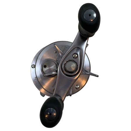  SHIMANO シマノ ベイトリール  11カルカッタコンクエスト50DC  02701