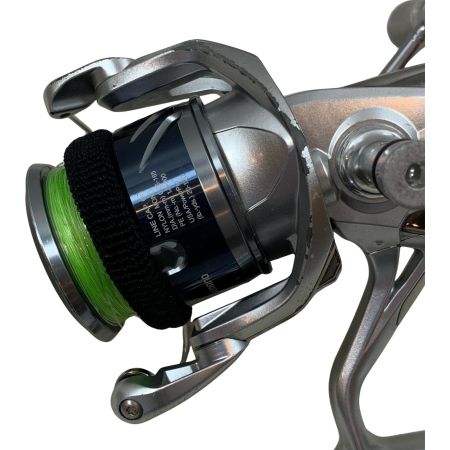  SHIMANO シマノ スピニングリール  15ストラディック 4000HGM キズ有  03416