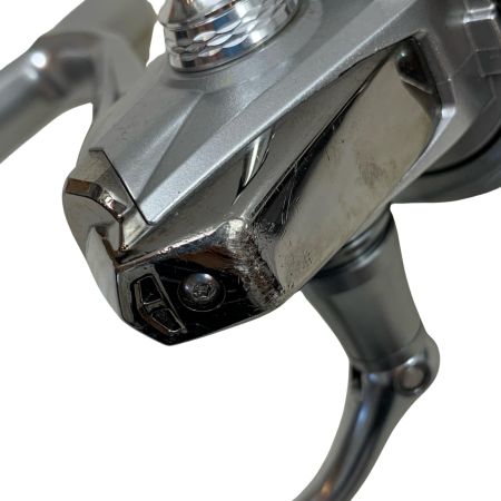  SHIMANO シマノ スピニングリール  15ストラディック 4000HGM キズ有  03416