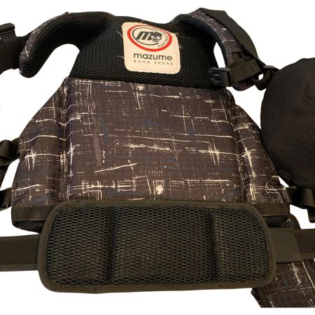  mazume マズメ ライフジャケット  レッドムーンロックショア 