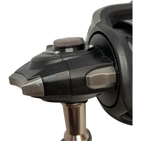  Abu Garcia アブガルシア スピニングリール  ロキサーニ2500SH 