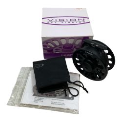 ττ VISION フライリール  910 Bランク