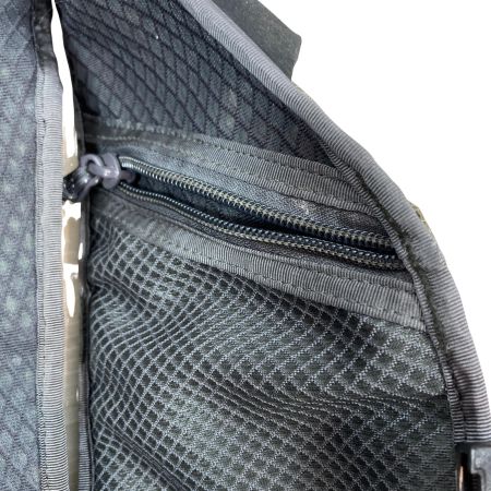  Patagonia パタゴニア  フィッシングベスト ハイブリッド パック ベスト