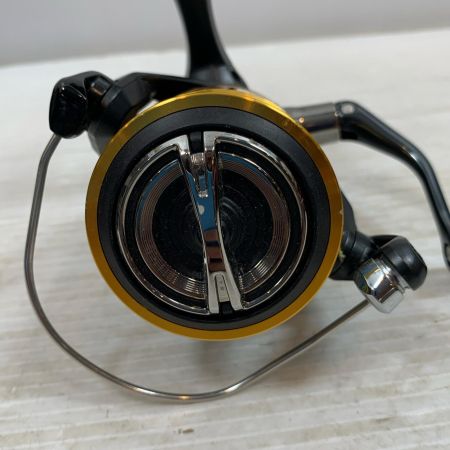  SHIMANO シマノ スピニングリール  22サハラ C5000XG  044600