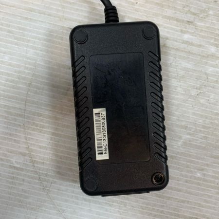  DAIWA ダイワ バッテリー スーパーリチウム11000WP-C  充電器