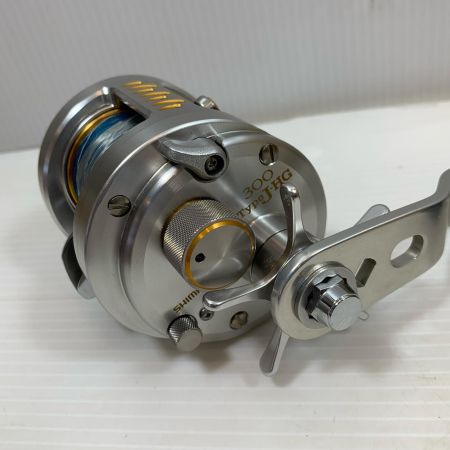  SHIMANO シマノ ベイトリール  10オシアカルカッタコンクエスト 300J-HG  02603
