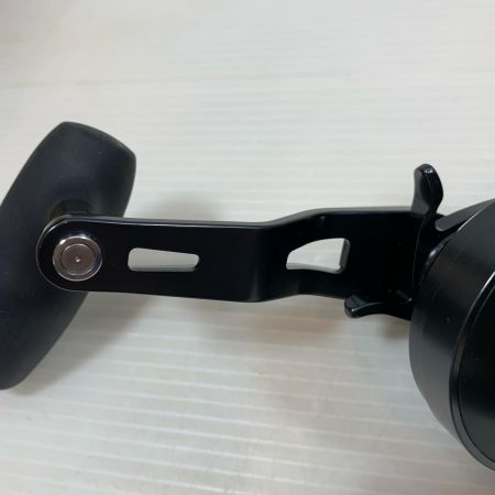  SHIMANO シマノ ベイトリール  オシアジガーFCNR 2000HG  04004