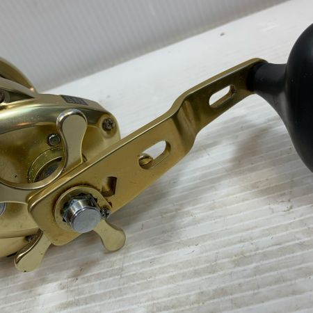  SHIMANO シマノ ベイトリール  スコーピオンオシアジガー3000P  RH303