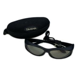 ττ DAIWA ダイワ 偏光サングラス  ブラック DO-4022H ブラック Aランク