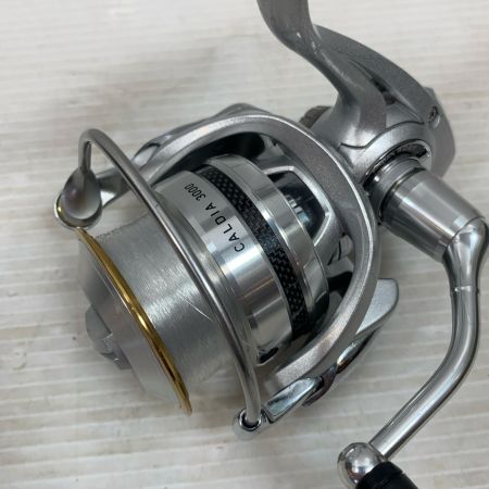  DAIWA ダイワ スピニングリール キズ有  11カルディア3000 056097