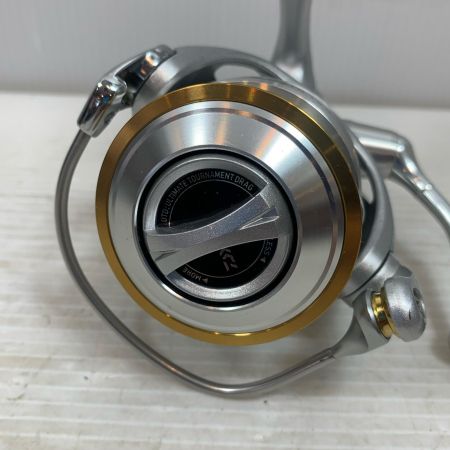  DAIWA ダイワ スピニングリール キズ有  11カルディア3000 056097