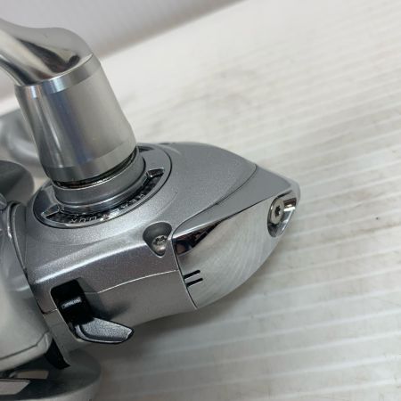  DAIWA ダイワ スピニングリール キズ有  11カルディア3000 056097