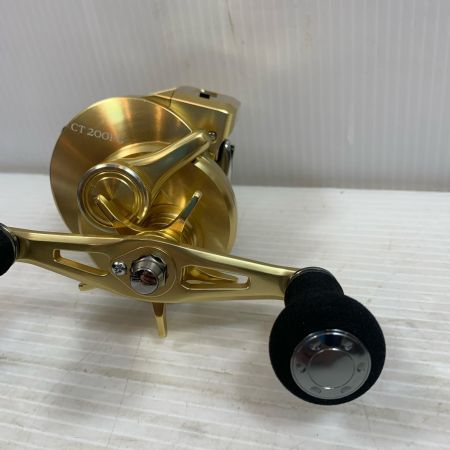  SHIMANO シマノ ベイトリール  美品  箱付 18オシアコンクエスト CT200PG 03817