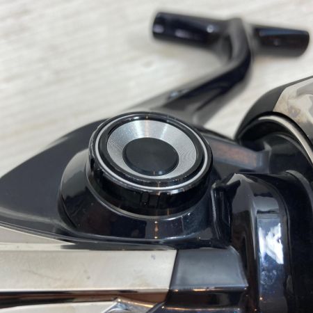  SHIMANO シマノ スピニングリール  20ステラSW 20000PG  箱付 007093 純正ノブ付 04081