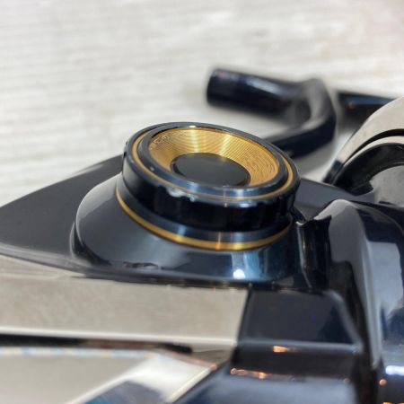  SHIMANO シマノ スピニングリール  20ステラSW 18000HG  箱付 013355 純正ノブ付 04080