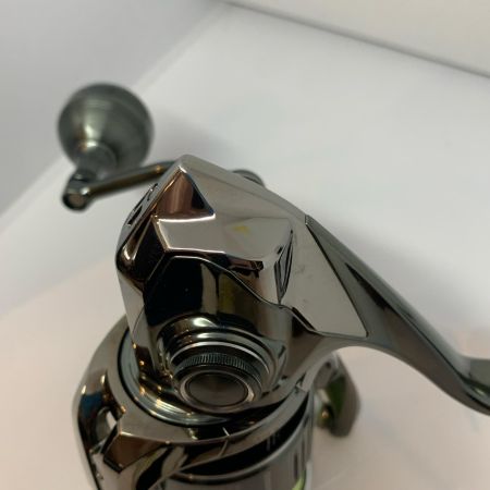  SHIMANO シマノ スピニングリール  22ステラ C5000XG  箱付 043979
