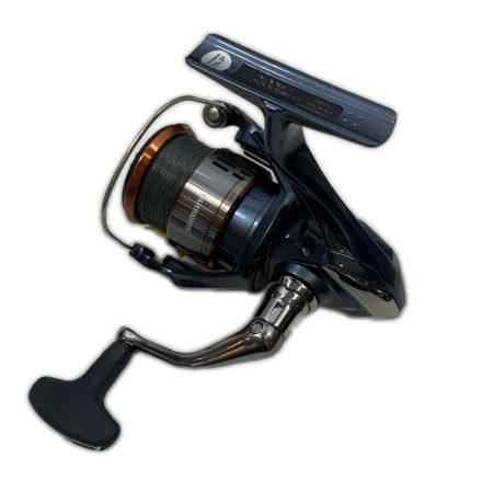  SHIMANO シマノ スピニングリール  ナスキ- C3000HG-D  048141