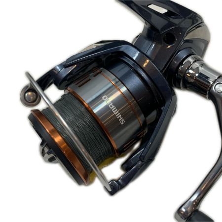  SHIMANO シマノ スピニングリール  ナスキ- C3000HG-D  048141