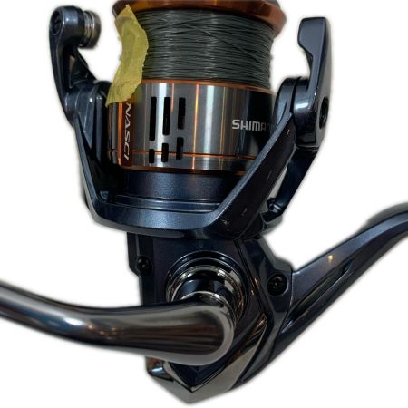  SHIMANO シマノ スピニングリール  ナスキ- C3000HG-D  048141