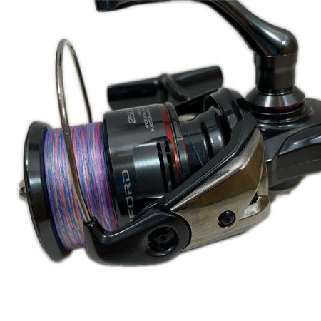  SHIMANO シマノ スピニングリール 24ヴァンフォード 2500S-A  047052