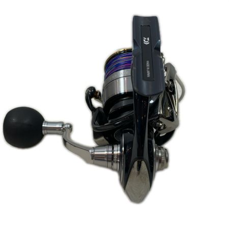  DAIWA ダイワ 釣り用品 リール スピニングリール 19セルテート LT5000D-CXH 060058