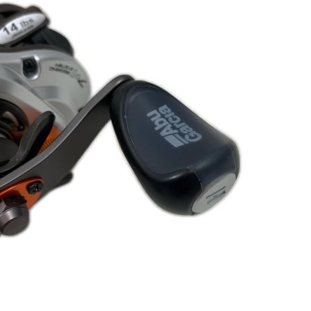  Abu Garcia アブガルシア ベイトリール  レボSX 
