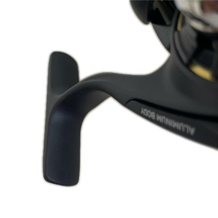  DAIWA ダイワ スピニングリール  23BG SW 4000D-CXH  箱付 347412