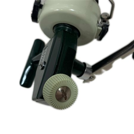  Abu Garcia アブガルシア スピニングリール  キズ有  替えスプール付き カーディナル33