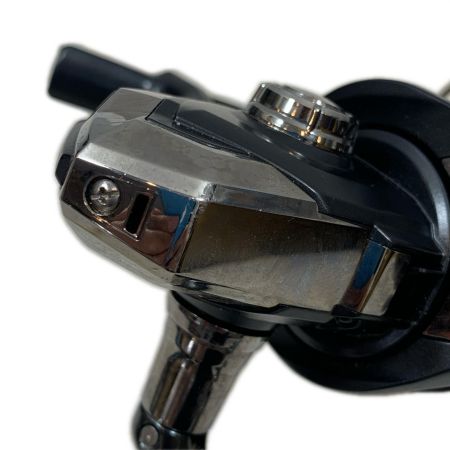  SHIMANO シマノ スピニングリール  22サハラC5000XG  ゴメクサスノブ付き 044600
