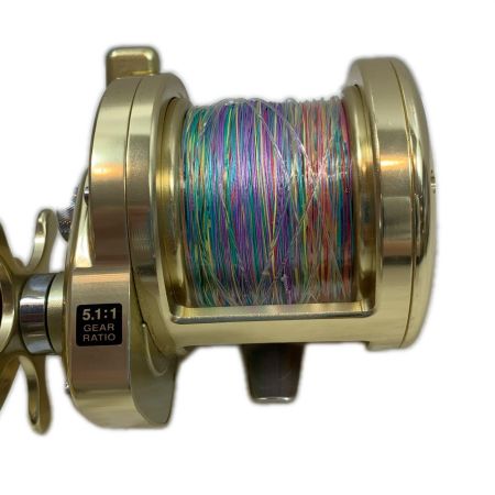  SHIMANO シマノ 両軸リール  キズ有  RH303 ｽｺｰﾋﾟｵﾝｵｼｱｼﾞｶﾞｰ3000P