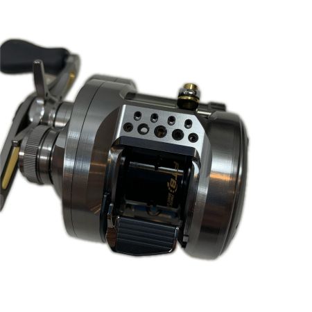  SHIMANO シマノ ベイトリール  23カルカッタコンクエスト BFS XG LEFT  045713