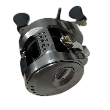  SHIMANO シマノ ベイトリール  23カルカッタコンクエスト BFS XG LEFT  045713