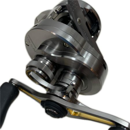  SHIMANO シマノ ベイトリール  23カルカッタコンクエスト BFS XG LEFT  045713