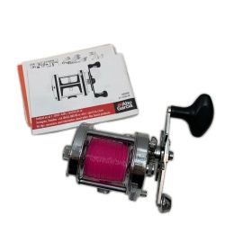 ττ Abu Garcia アブガルシア ベイトリール  キズ有  ロケット 6500CS Bランク