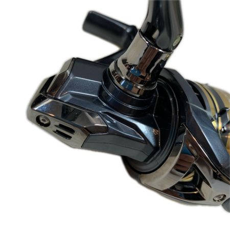  SHIMANO シマノ スピニングリール 25アルテグラ C3000  047991