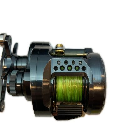  SHIMANO シマノ ベイトリール  24カルカッタコンクエスト シャローエディション 31HG キズ有 NSクラフトハンドル、ハンドルノブ花梨 046741