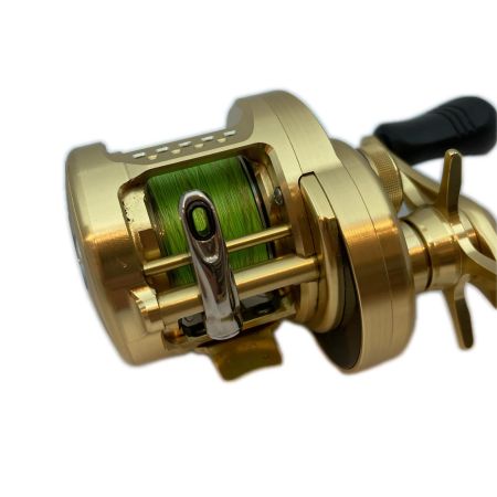  SHIMANO シマノ ベイトリール  15カルカッタコンクエスト 201HG キズ有  03440