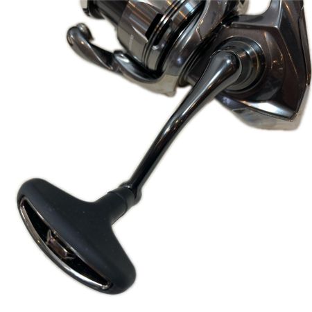  SHIMANO シマノ スピニングリール  24ツインパワー 4000MHG 程度A 046864