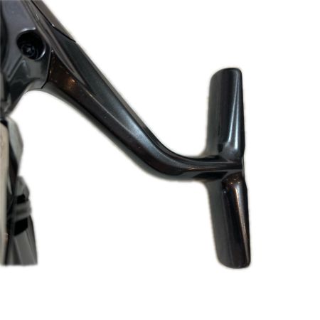  SHIMANO シマノ スピニングリール  24ツインパワー 4000MHG 程度A 046864