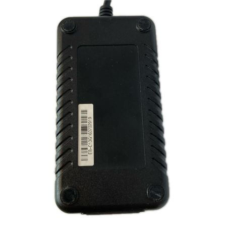DAIWA ダイワ バッテリー 充電器付 BM2000