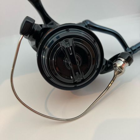 SHIMANO シマノ スピニングリール  24ストラディックSW6000HG 程度B 047410