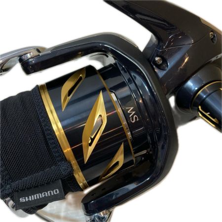 SHIMANO シマノ スピニングリール  キズ有 程度B 箱付 20ステラSW18000HG 04080
